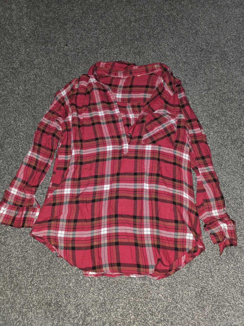 Women's Red Plaid Button-Detail Pullover Shirt